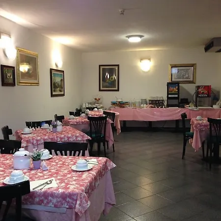 Hotel Plaza