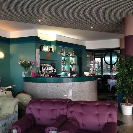 Hotel Plaza Desenzano del Garda