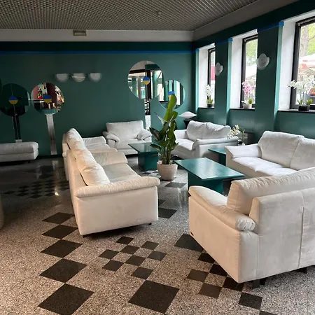 Hotel Plaza Desenzano del Garda