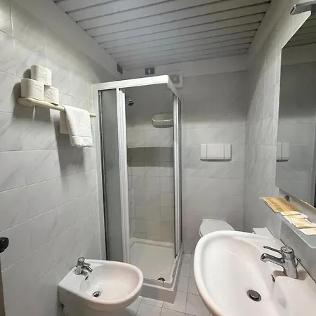 Plaza Hotel 3*