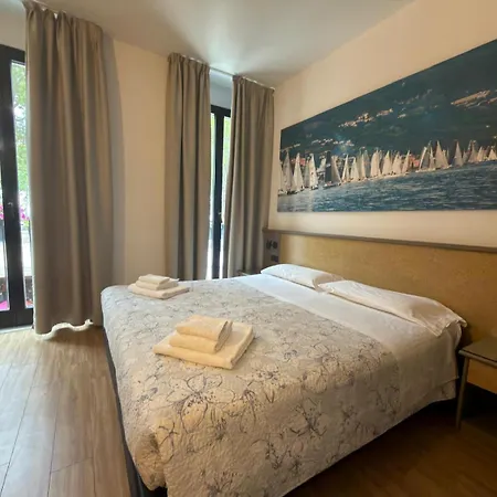 Plaza Hotel Desenzano del Garda